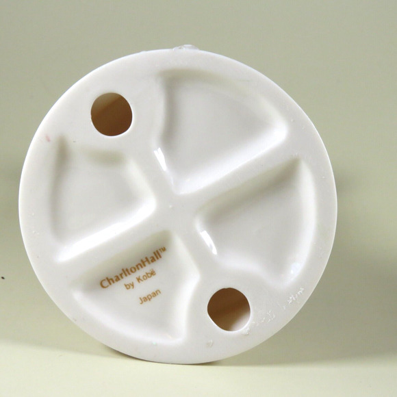 Charlton Hall Kobe Classic Traditions Christmas Horn Candlestick Holder Set of 2 - Picture 4 of 15